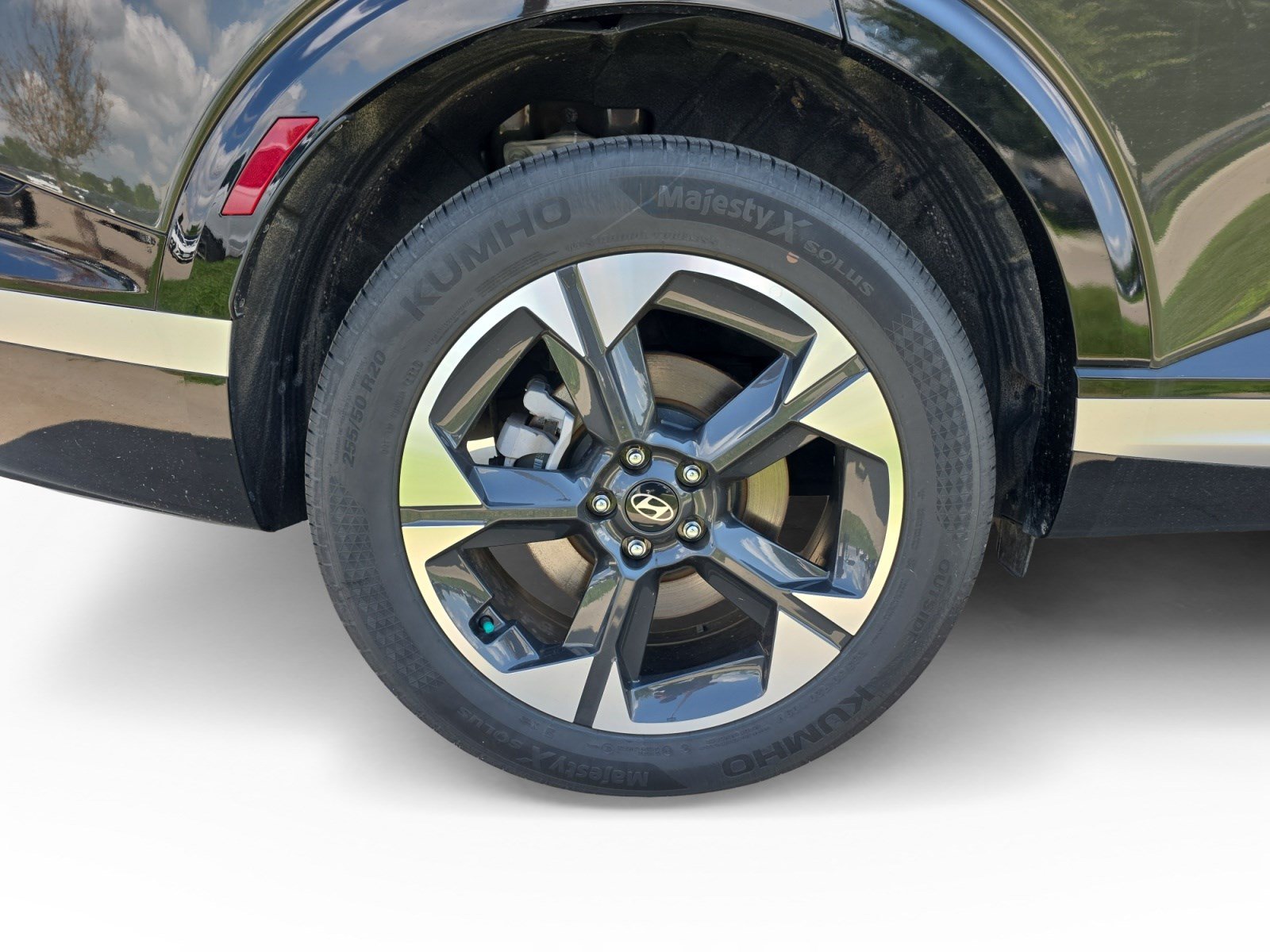 Certified 2026 Hyundai Palisade Limited AWD/4WD image 17