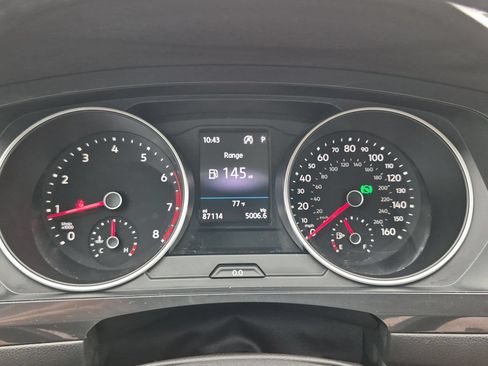 Used 2019 Volkswagen Tiguan SE w/ Panoramic Sunroof Package AWD/4WD image 13