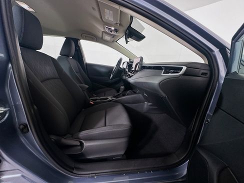 Used 2024 Toyota Corolla LE FWD image 29