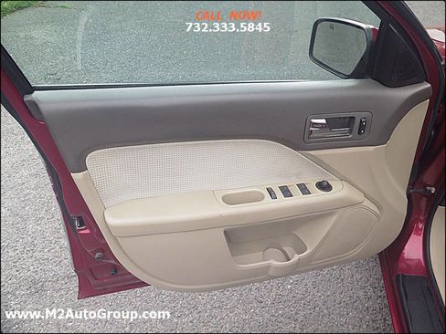 Used 2008 Ford Fusion SEL image 24