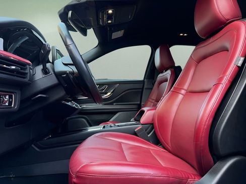 Used 2023 Lincoln Corsair Reserve image 15