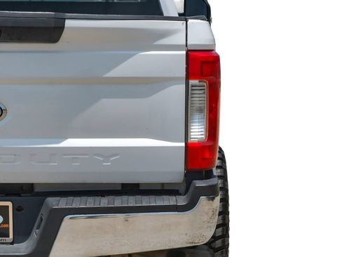 Used 2017 Ford F350 XL w/ Power Equipment Group RWD image 50
