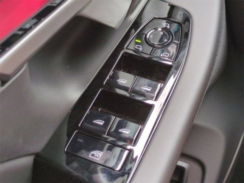 New 2026 BMW 540i xDrive w/ M Sport Package image 22