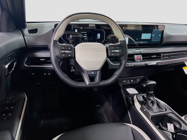 New 2025 Kia K4 GT-Line w/ GT-Line Premium Package FWD image 24