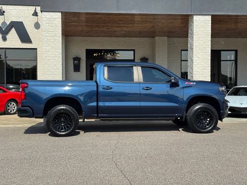 Used 2021 Chevrolet Silverado 1500 RST AWD/4WD image 16