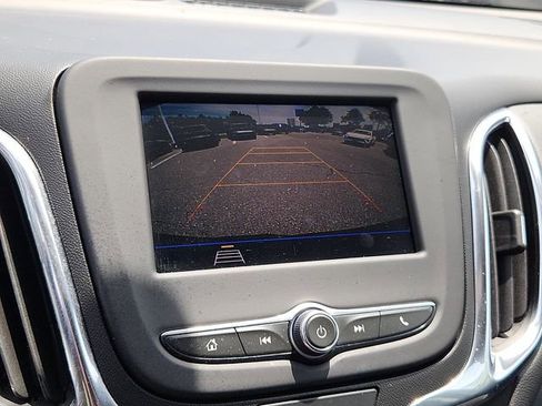 Used 2020 Chevrolet Equinox LT AWD/4WD image 17