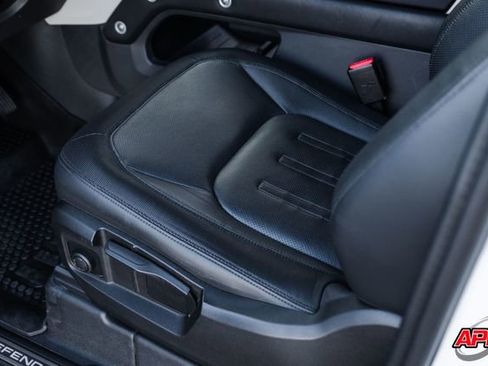 Used 2022 Land Rover Defender 90 X-Dynamic S image 65