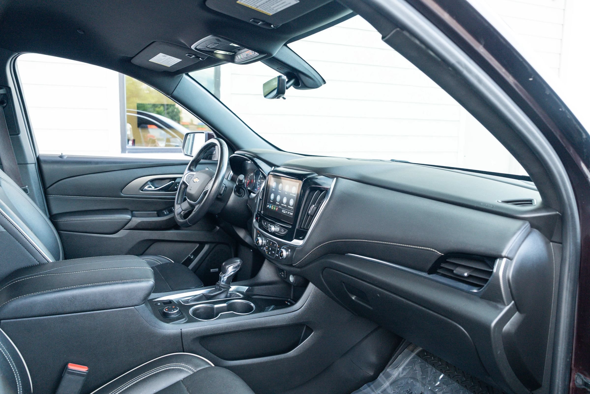 Used 2022 Chevrolet Traverse Premier AWD/4WD image 23