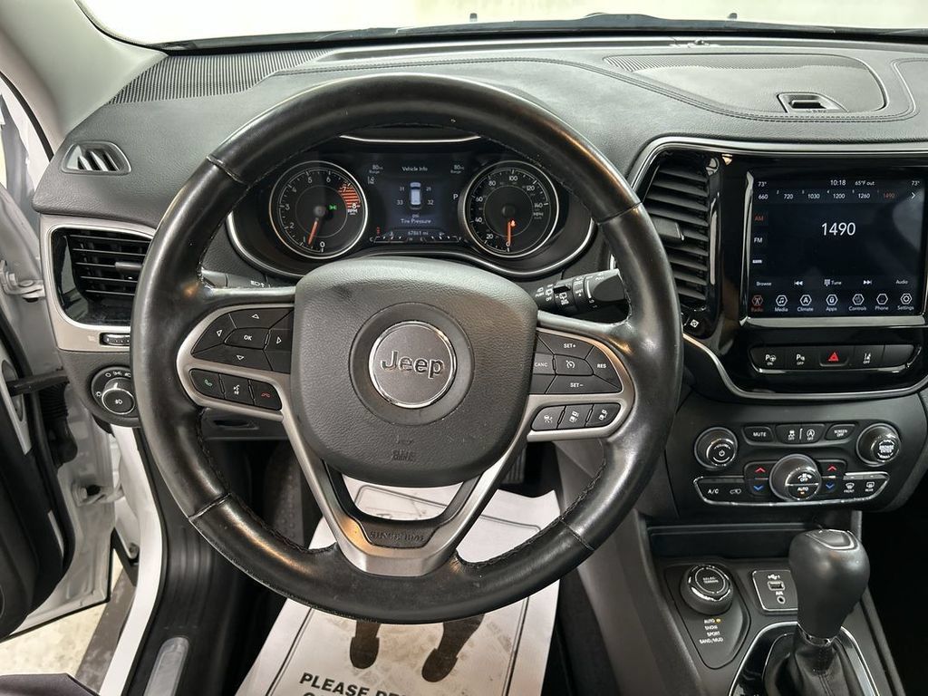 Used 2021 Jeep Cherokee Limited AWD/4WD image 4