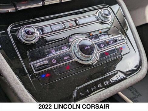 Used 2022 Lincoln Corsair Standard image 19