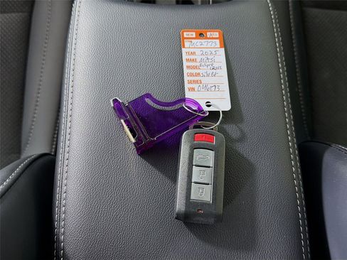 Used 2025 Mitsubishi Eclipse Cross SE image 29