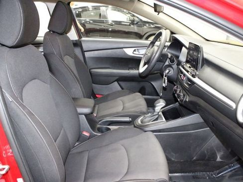 Used 2024 Kia Forte LXS image 14