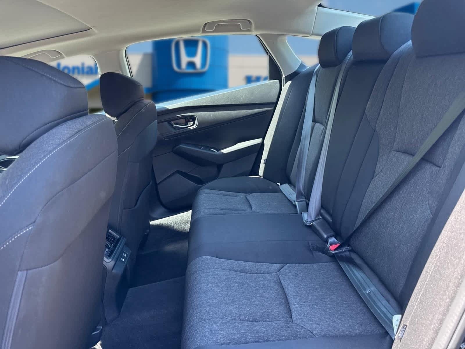 Used 2025 Honda Accord SE image 28