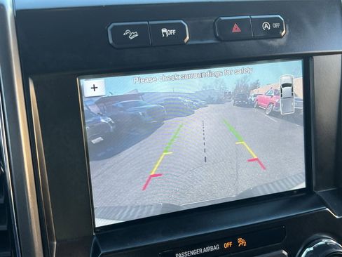 Used 2018 Ford F150 XLT w/ Equipment Group 302A Luxury image 17