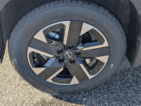 New 2026 Nissan Kicks SV w/ SV Premium Package image 10