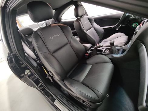 Used 2004 Pontiac GTO image 12