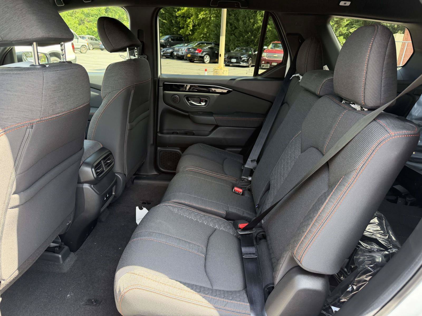 New 2026 Honda Pilot Sport image 8