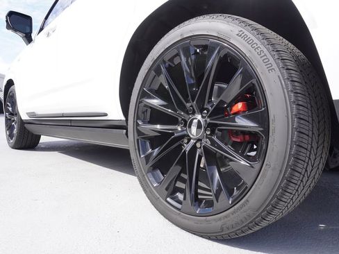 Certified 2025 Cadillac Escalade Sport Platinum w/ LPO, ONYX Package image 6