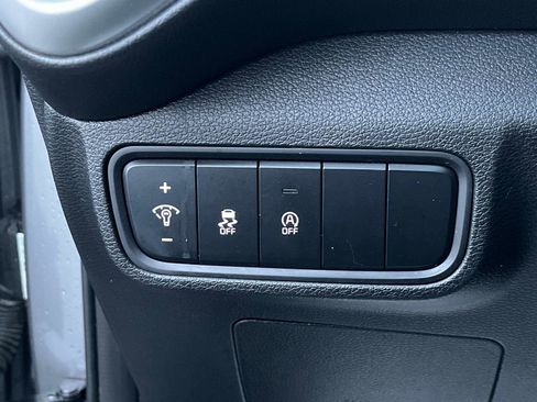 Used 2024 Kia Soul LX w/ Option Group 015 image 29