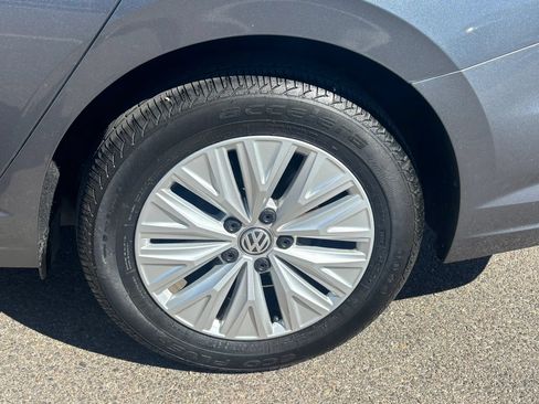 Used 2019 Volkswagen Jetta S w/ Driver Assistance Package FWD image 6