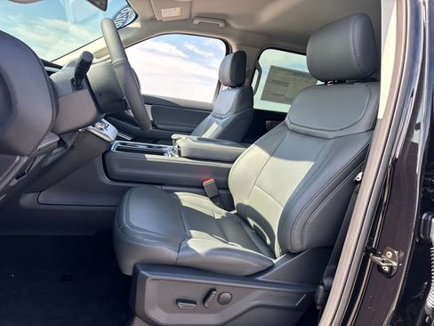 New 2026 Ford Expedition Active RWD image 14