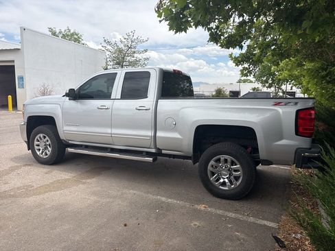 Used 2016 Chevrolet Silverado 2500 LT w/ Z71 Package, Off-Road AWD/4WD image 4
