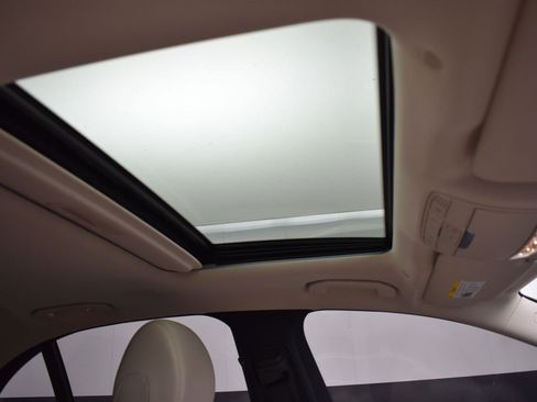 Used 2021 Mercedes-Benz E 350 Sedan image 26