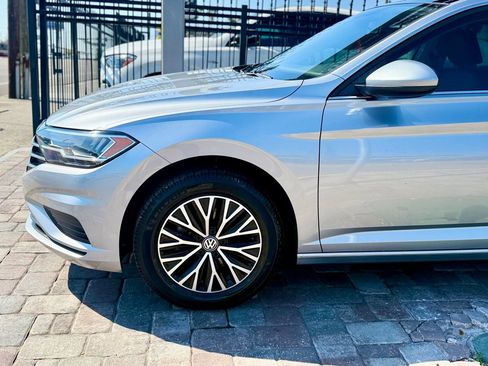 Used 2020 Volkswagen Jetta SE w/ SE Cold Weather Package FWD image 21