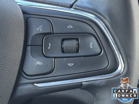 Used 2025 Buick Envista Sport Touring FWD image 12
