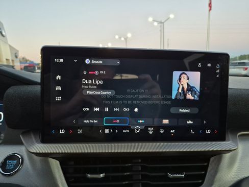 New 2025 Ford Explorer Active w/ Active Comfort Package image 34