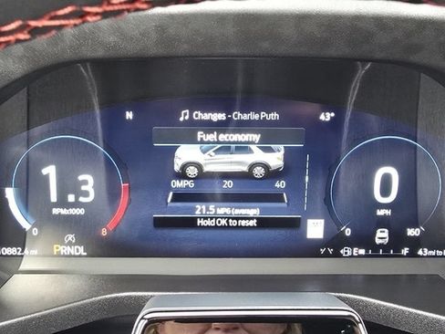 Used 2025 Ford Explorer ST-Line w/ Premium Package RWD image 21