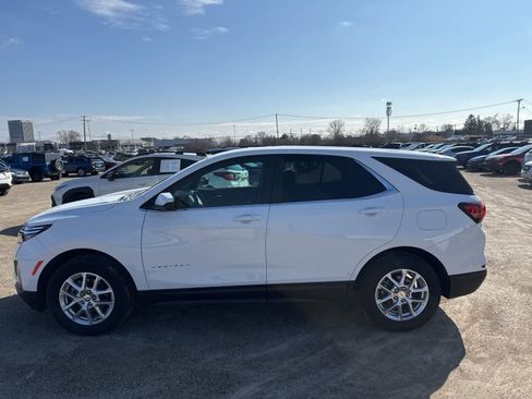 Used 2024 Chevrolet Equinox LT w/ LPO, Floor Liner Package image 12