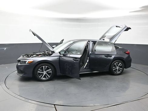 Used 2024 Honda Civic LX image 40