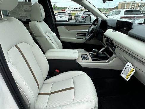 New 2025 MAZDA CX-90 3.3 Turbo S w/ Premium Package image 15