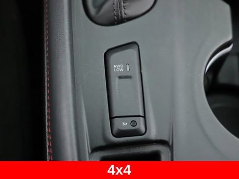 Used 2023 Dodge Durango R/T w/ Blacktop Package AWD/4WD image 26