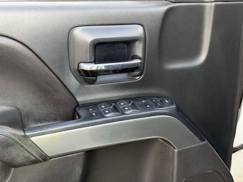 Used 2018 Chevrolet Silverado 1500 LT w/ Texas Edition image 12