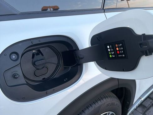 Certified 2025 MAZDA CX-90 Plug-In Hybrid w/ Premium Plus image 36