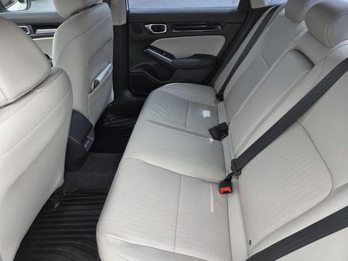 Used 2024 Honda Civic Touring image 31