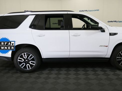 Certified 2022 GMC Yukon AT4 w/ Technology Package AWD/4WD image 5