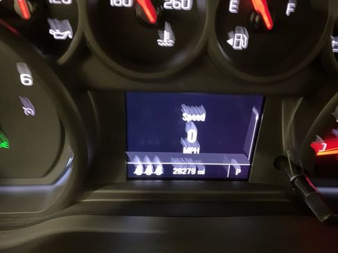 Used 2024 Chevrolet Silverado 2500 Custom w/ Custom Value Package image 20