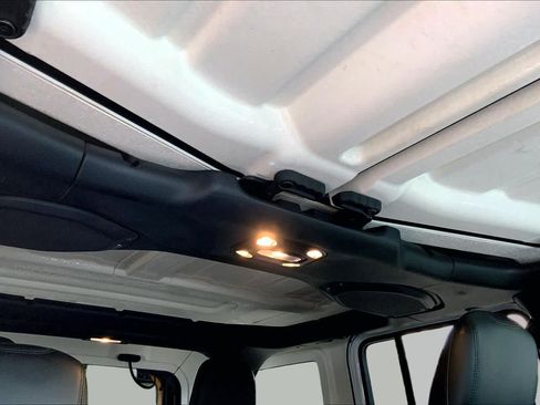 Used 2023 Jeep Wrangler Unlimited Sahara w/ LED Lighting Group AWD/4WD image 14