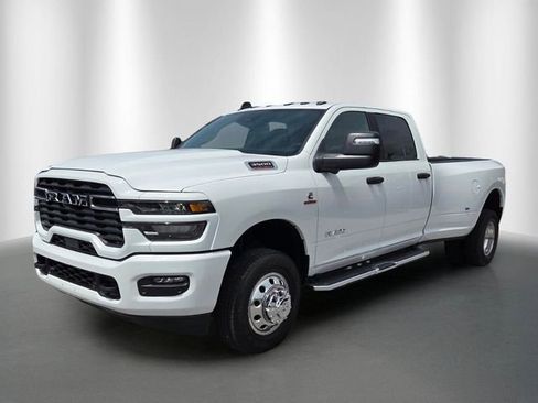New 2026 RAM 3500 Big Horn AWD/4WD image 2