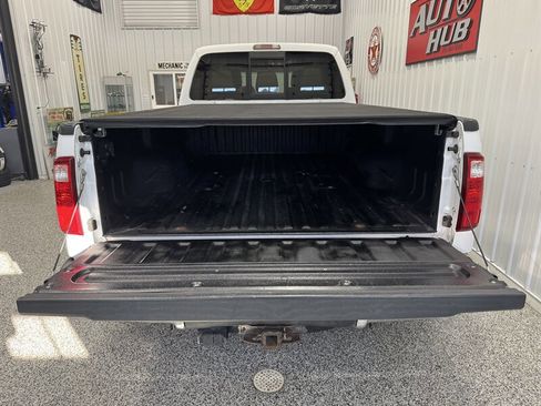 Used 2012 Ford F350 Lariat w/ Lariat Interior Pkg image 15