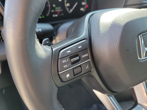 Used 2024 Honda CR-V Sport image 26