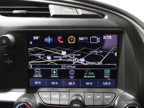 Used 2016 Chevrolet Corvette Z06 w/ 3LZ Preferred Equipment Group RWD image 17