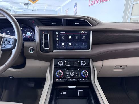 Certified 2022 GMC Yukon Denali image 21