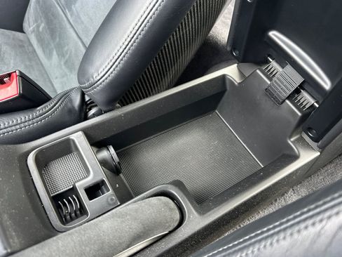 Used 2008 Porsche 911 GT2 image 24