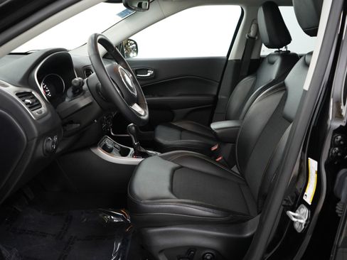 Used 2019 Jeep Compass Latitude w/ Popular Equipment Group image 24