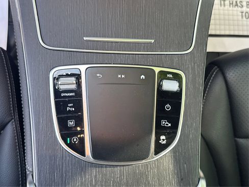 Used 2021 Mercedes-Benz GLC 300 4MATIC image 19