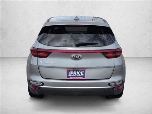 Used 2022 Kia Sportage LX FWD image 7